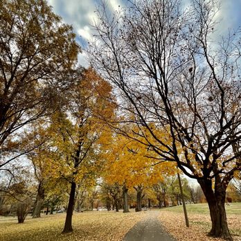 Lafayette Park - Parks Near Me - Saint Louis, Missouri