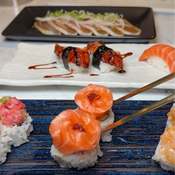 Zu Izakaya - ASU - Beautiful CHEF OMAKASE ROLL - Sushi Bars Near Me - Tempe, Arizona Zu Izakaya - ASU - Beautiful CHEF OMAKASE ROLL - Sushi Bars Near Me - Tempe, Arizona