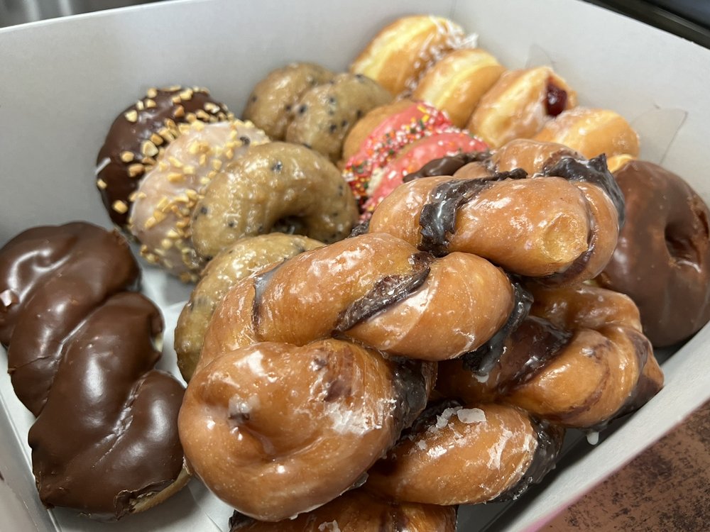 HOMESTYLE DONUTS & DELI Updated September 2024 24 Photos & 38