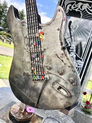 Jimi Hendrix Memorial by null
