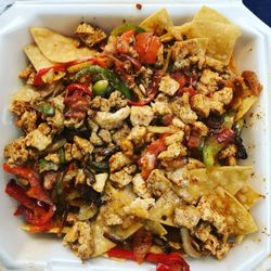 El Rancho - Vegetarian nachos add chicken