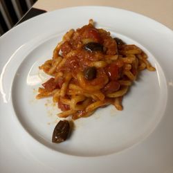 Ristorante Maurizio - Pasta with tomato sauce and olives. Amazing
