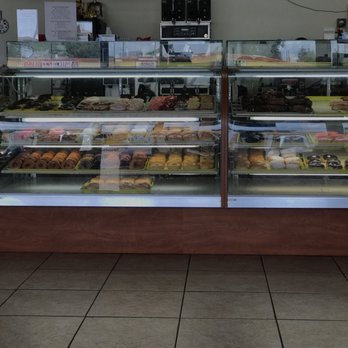 Sip & Dip - My goodness.  The variety - Donuts Near Me - Saint Cloud, Florida