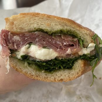Haute Mess - Cosmopolitan e Rosati Sandwich - Coffee & Tea Near Me - Los Angeles, California