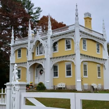 The Wedding Cake House - Landmarks & Historical Buildings Near Me - Kennebunk, Maine The Wedding Cake House - Landmarks & Historical Buildings Near Me - Kennebunk, Maine