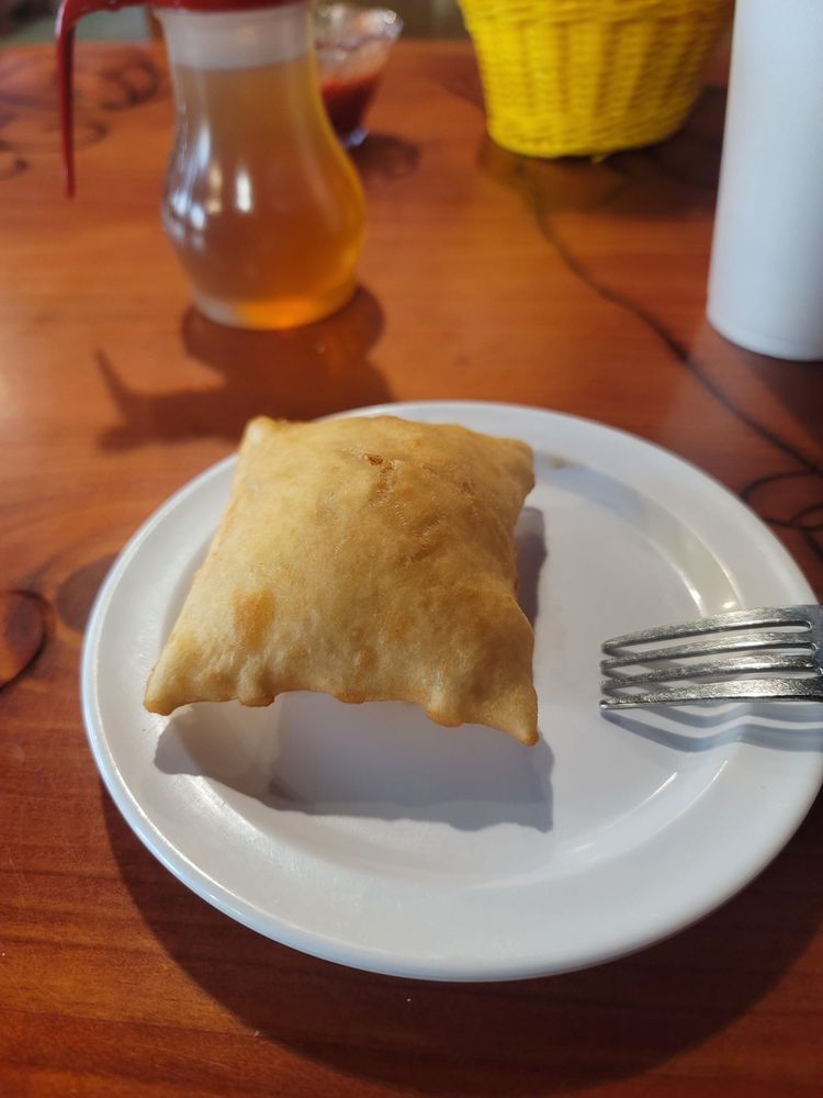 Gonzalez Mexican Restaurant Logo