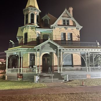 Phoenix Ghosts - Walking Tours Near Me - Phoenix, Arizona