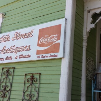 6th Street Antiques - Front signage 6th street view - Antiques Near Me - Belton, Texas 6th Street Antiques - Front signage 6th street view - Antiques Near Me - Belton, Texas