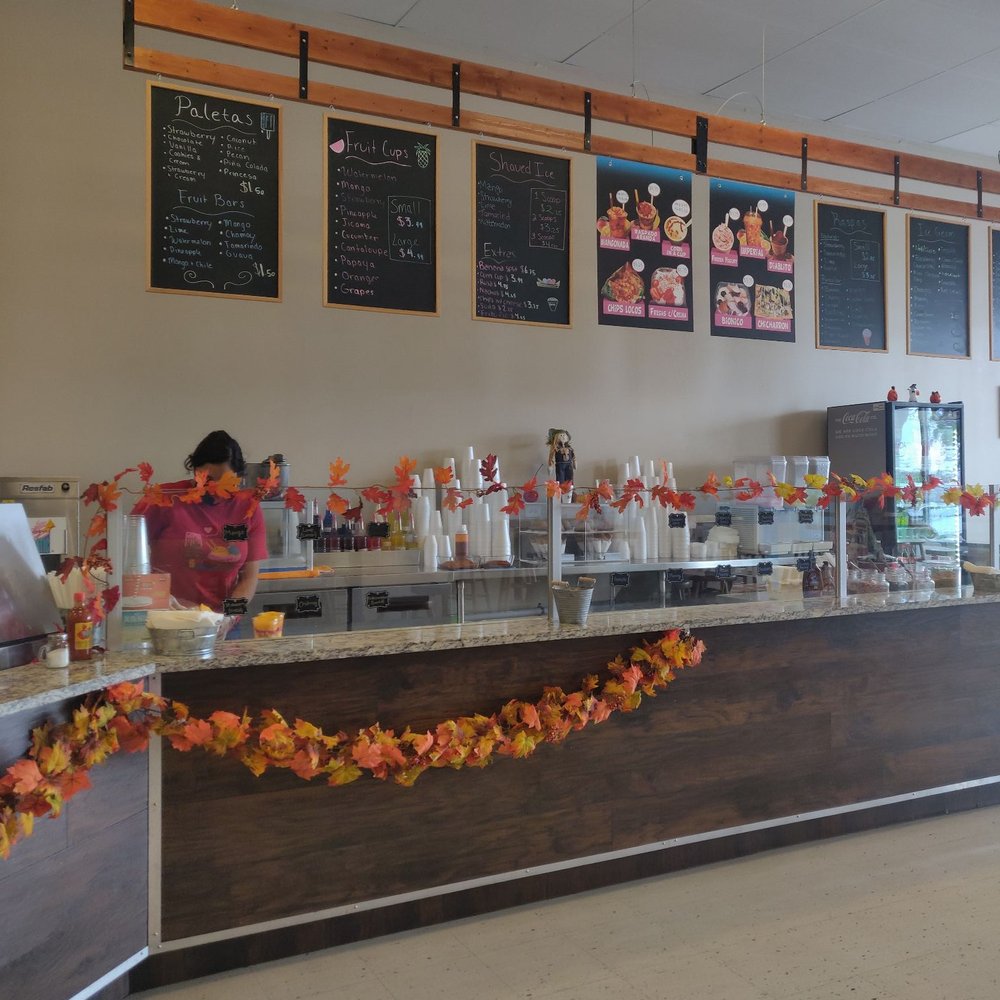 Helados Aranda - a restaurant with a long counter - Ice Cream & Frozen Yogurt Near Me - San Antonio, Texas