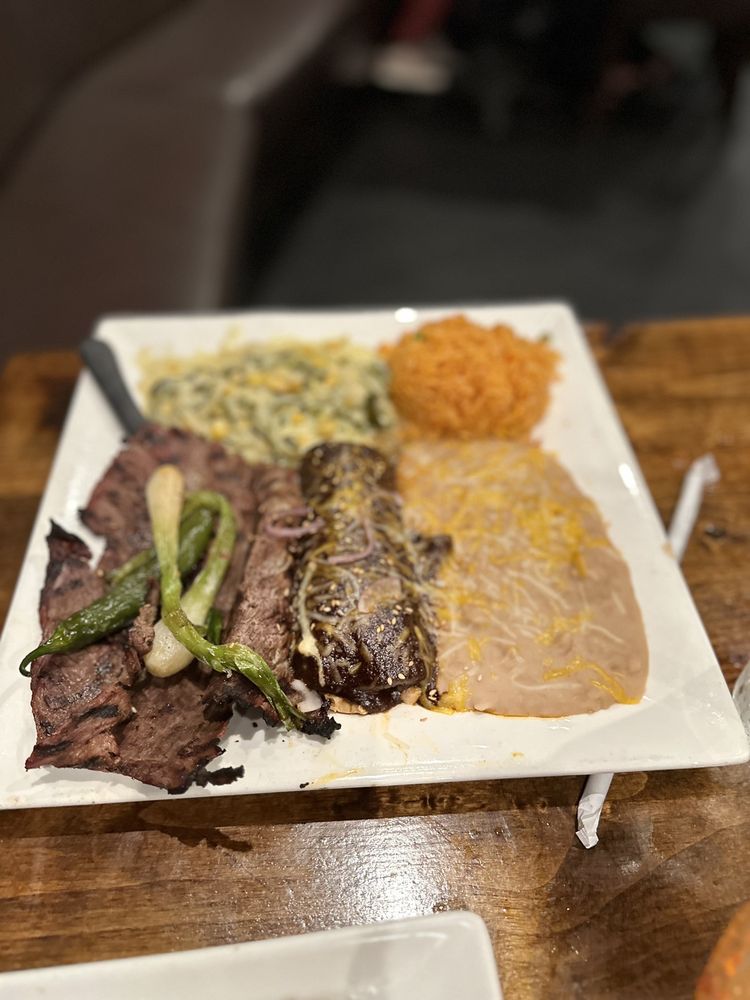 El Pescador - Downey