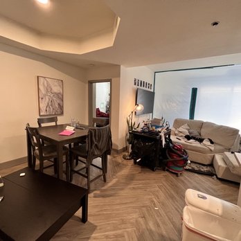VEDA - Displaced furniture - Apartments Near Me - Los Angeles, California