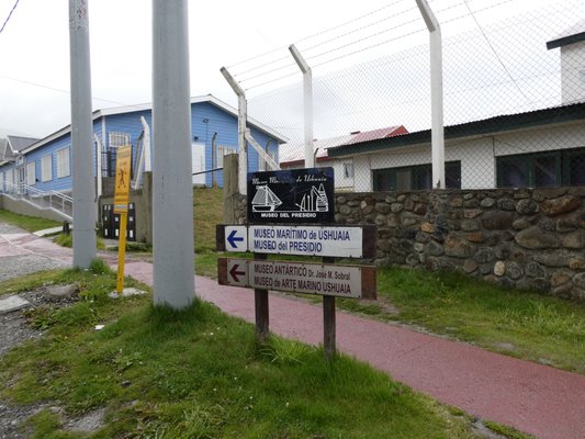 Museo Marítimo y del Presidio de Ushuaia by null