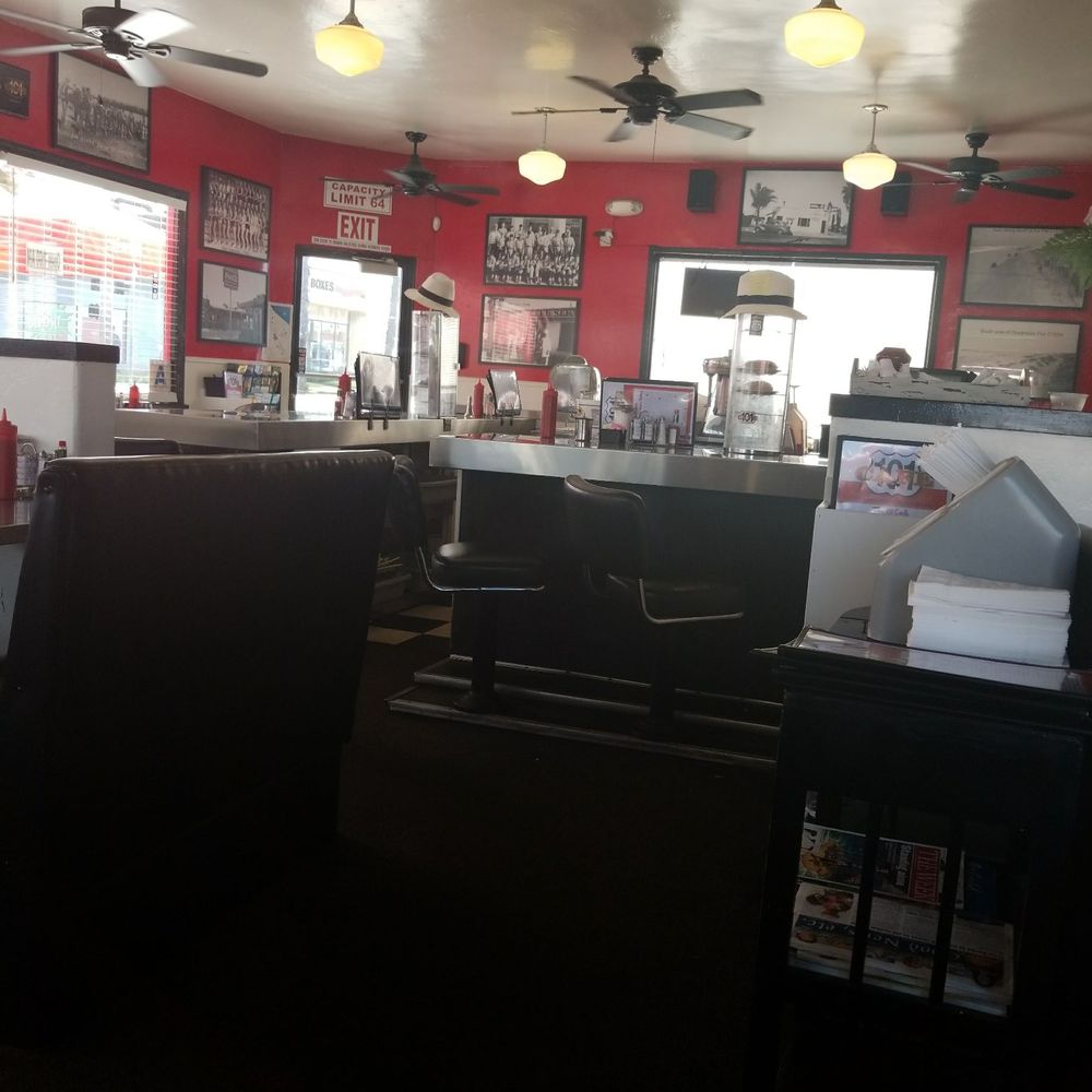 101 Cafe - American Near Me - Oceanside, California 101 Cafe - American Near Me - Oceanside, California
