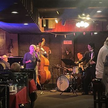 The Barkley Restaurant & Bar - Great live music! Get dinner and drinks, be ready for a fun night. - Bars Near Me - South Pasadena, California The Barkley Restaurant & Bar - Great live music! Get dinner and drinks, be ready for a fun night. - Bars Near Me - South Pasadena, California