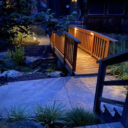 Hawk Mountain Bed & Breakfast - Bridge from side view