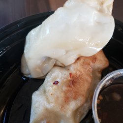 Mandarin Kitchen - Very bland.. sauce tasted watered down. Very unappetizing.