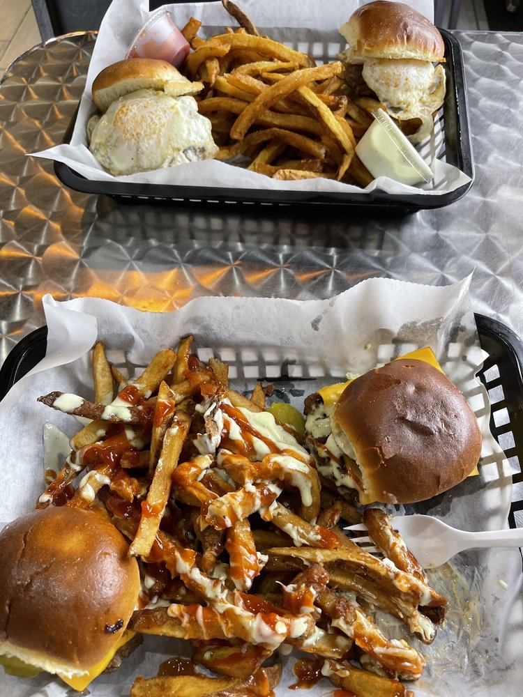 Food from Curb Side Bistro