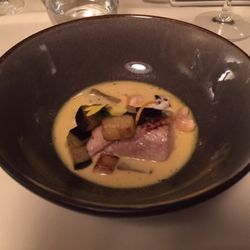 Villa Tilia - Fish curry, claresse, sinaasappel-limoen-curry, aubergine en cashewnoten