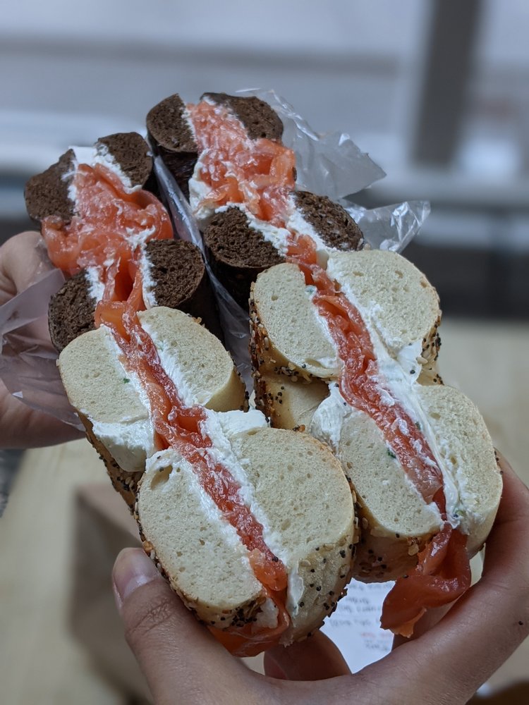 Russ & Daughters Cafe
