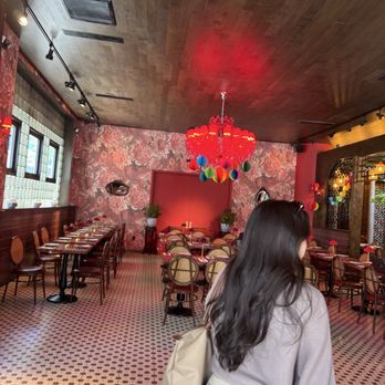 Soothr - Cocktail Bars Near Me - Long Island City, New York Soothr - Cocktail Bars Near Me - Long Island City, New York