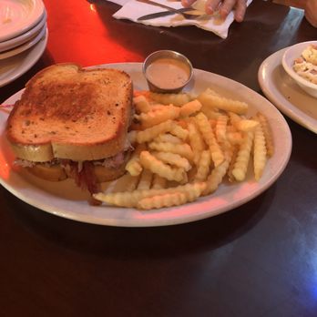 Cerno's Bar & Grill - Reuben - Bars Near Me - Kewanee, Illinois