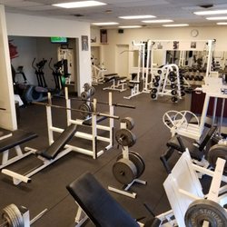 Cardin's Classic Gym - Marietta - Well equipped traditional gym, with cardio and OLYMPIC Weightlifting room.