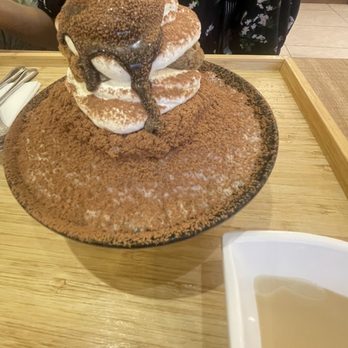 Winter Bear - Tiramisu Bingsu - Desserts Near Me - Vancouver, British Columbia Winter Bear - Tiramisu Bingsu - Desserts Near Me - Vancouver, British Columbia