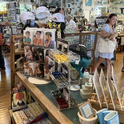 Duck's General Store - Lots to choose from!