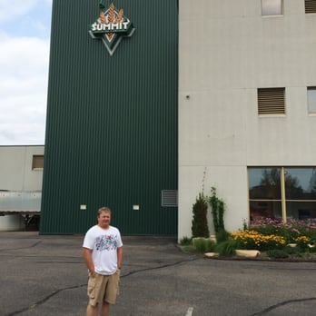 Summit Brewing - History bus tour of St Paul breweries - Breweries Near Me - St. Paul, Minnesota