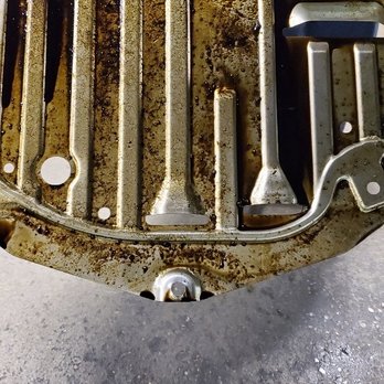 Jiffy Lube - Bottom of my car, coated in oil - Oil Change Stations Near Me - Cincinnati, Ohio