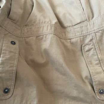 Thrift Shop Supporting Berkeley Humane - Ashby - Would you pay $55 for the jacket in a charity shop if it was missing a logo button? What do you think the fair price would be for it? - Thrift Stores Near Me - Berkeley, California