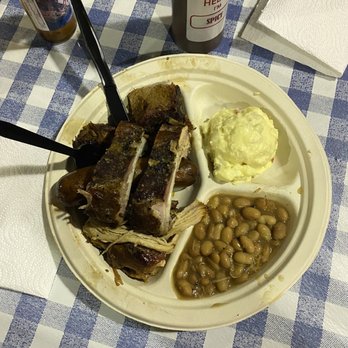 Big John's Texas BBQ - Sampler - Barbeque Near Me - Page, Arizona