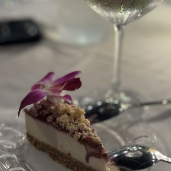 Full Bloom Vegan - Vegan Strawberry Cheesecake - Vegan Near Me - Miami Beach, Florida Full Bloom Vegan - Vegan Strawberry Cheesecake - Vegan Near Me - Miami Beach, Florida