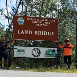 49th Ave Trailhead - Land Bridge: Bridge that connects 49th Ave to Santos Main Trailhead