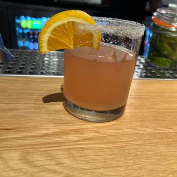 Sum Bar and Lounge - BEI martini - Bars Near Me - San Francisco, California