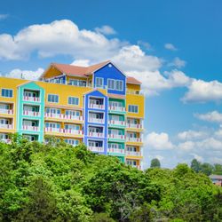 Bransons Nantucket - The Tower - Branson's Nantucket Lakeside Resort