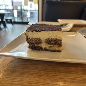 Good Side Pizza Pub - Tiramisu - Pizza Near Me - Dallas, Texas Good Side Pizza Pub - Tiramisu - Pizza Near Me - Dallas, Texas