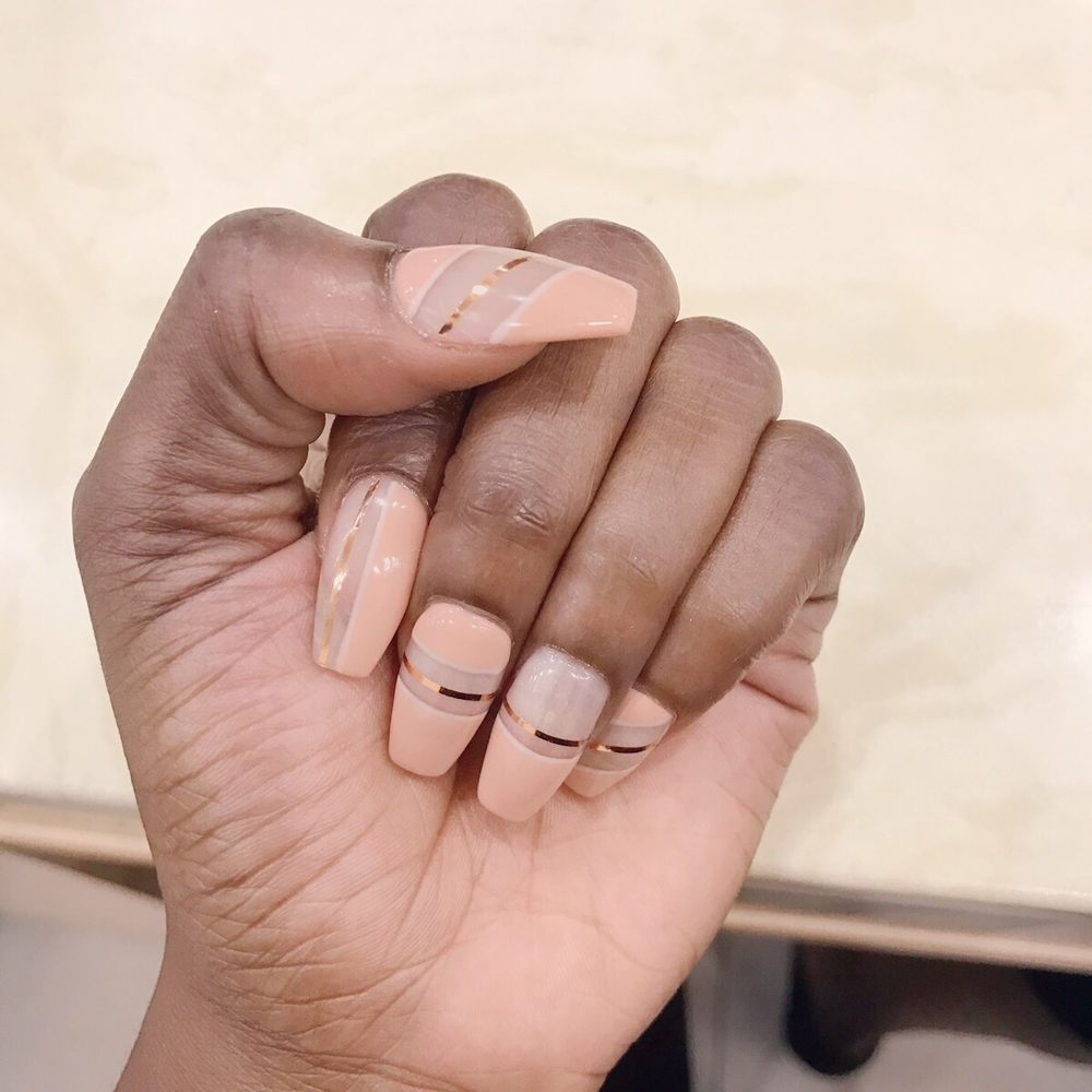 Diamond Pretty Nail Salon - I stick with the same color scheme but Tina knows how to make my nails pop! - Nail Salons Near Me - Brooklyn, New York Diamond Pretty Nail Salon - I stick with the same color scheme but Tina knows how to make my nails pop! - Nail Salons Near Me - Brooklyn, New York