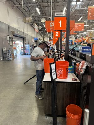 THE HOME DEPOT - Updated August 2024 - 62 Photos &amp; 187 Reviews - 1830 W ...