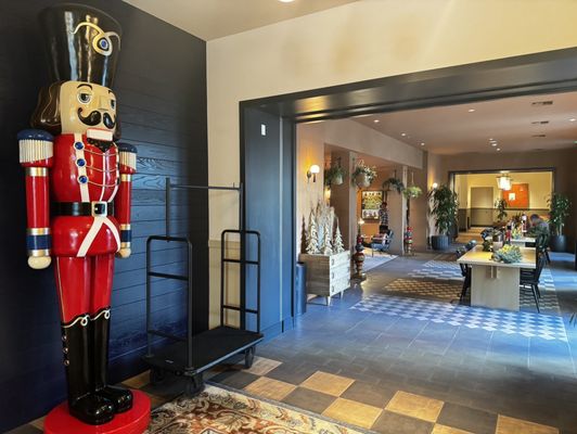 El Capitan Hotel by null