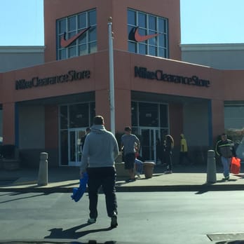 nike factory outlet san leandro