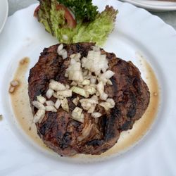 Kammerhof - SCHWEINEKAMM Brot und Salat