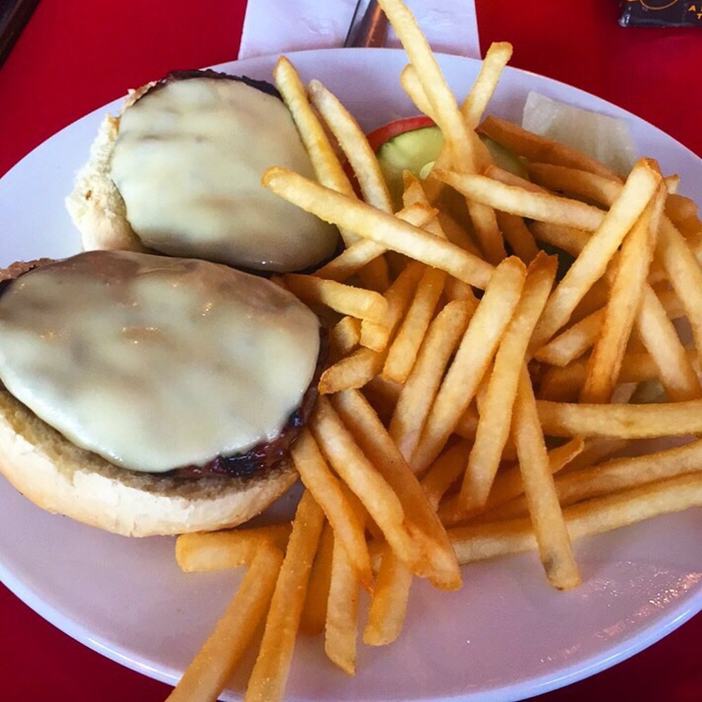 Charlie's Kitchen - "Cheese burger, cheese burger" - Burgers Near Me - Cambridge, Massachusetts Charlie's Kitchen - "Cheese burger, cheese burger" - Burgers Near Me - Cambridge, Massachusetts