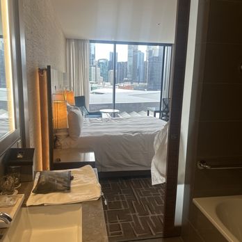 Pan Pacific Melbourne - Hotels Near Me - Melbourne, VIC
