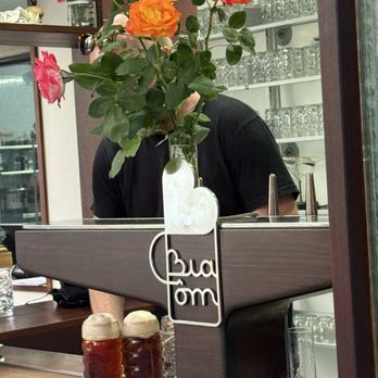 Bia Om - Beer tap - Desserts Near Me - Los Angeles, California