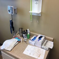 Otolaryngology Associates of the MidSouth - Another stained counter in side the room