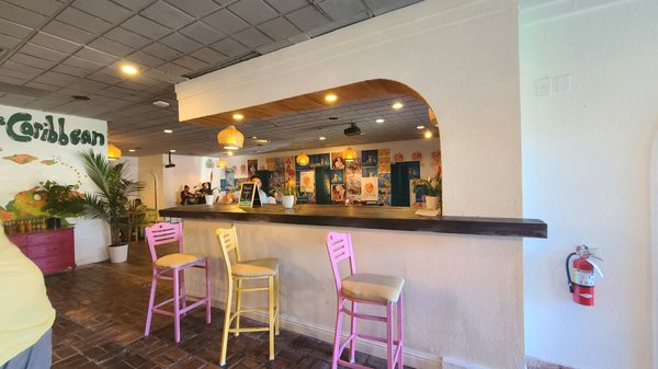 Bodega Kitchen & Cocktails by null