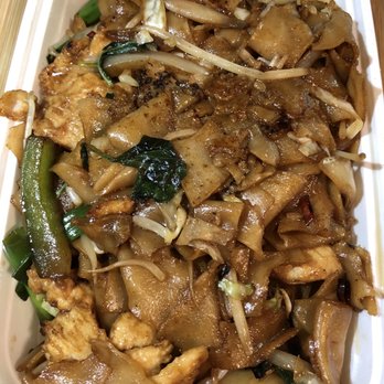 Modern Fusion - Chicken drunken noodles (very good) - Chinese Near Me - Lawrence Township, New Jersey Modern Fusion - Chicken drunken noodles (very good) - Chinese Near Me - Lawrence Township, New Jersey