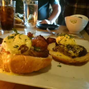 Feast At 316 - Eggs benedict - Steakhouses Near Me - Camas, Washington Feast At 316 - Eggs benedict - Steakhouses Near Me - Camas, Washington