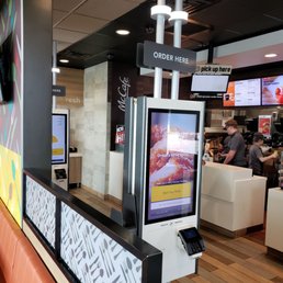 Self serve ordering...which I HATE Self serve ordering...which I HATE